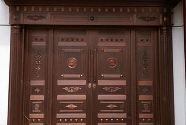 沈陽銅門廠家探討四開銅門的優勢